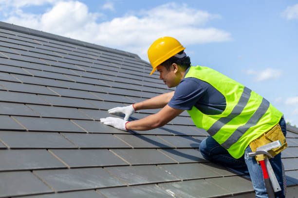 Best Emergency Roof Repair  in Crystal Falls, MI